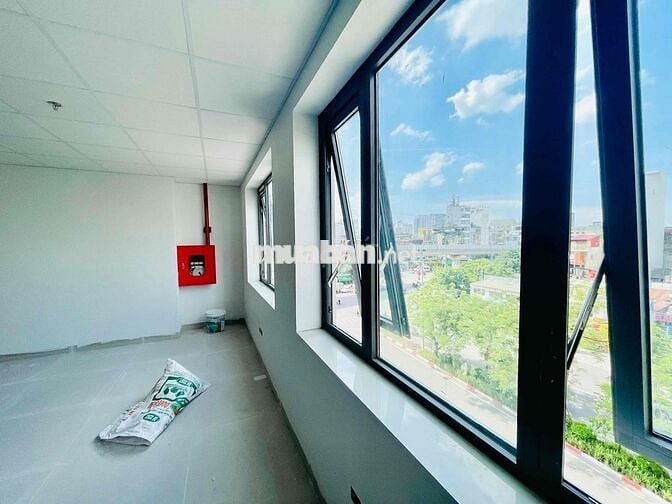 Chính chủ cho thuê vp tại Ô Chợ Dừa 200m2 giá 50t toà nhà mới xây