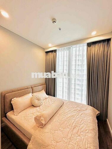 2 bedroom river view Fillmore in the city center