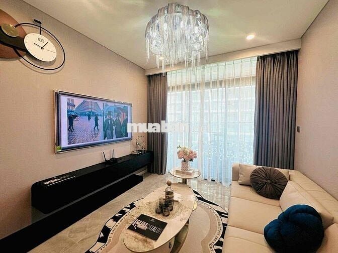 2 bedroom river view Fillmore in the city center