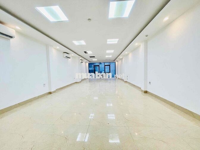 Cho thuê văn phòng tại Võ Văn Dũng 100m2 giá 22t sàn mới keng
