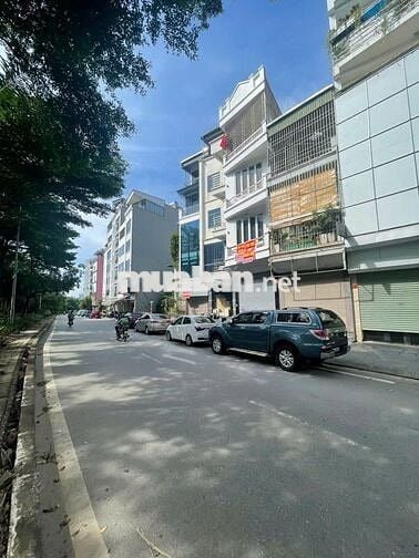 Chính chủ cho thuê nhà 446 Đường Bưởi, mặt đường 10m
