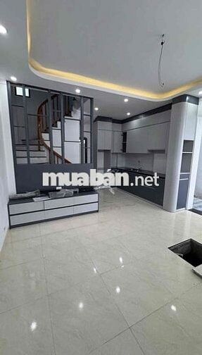 5.7 tỷ nhà Dương Nội ô tô đỗ gần- gần Ae on và Lê Quang Đạo
