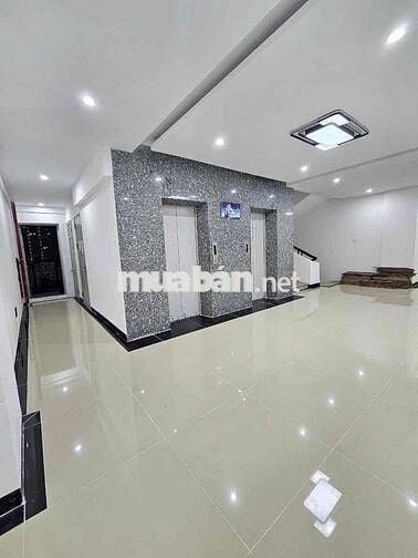 NAM TRUNG YÊN 60 m2 CHUNG CƯ 2 NGỦ TẦNG VÍP CHỈ 4 TỶ SỔ ĐỎ LÂU CẦU GIẤ