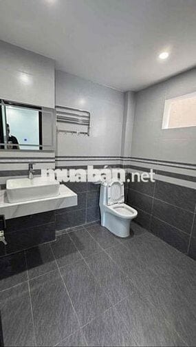 5.7 tỷ nhà Dương Nội ô tô đỗ gần- gần Ae on và Lê Quang Đạo