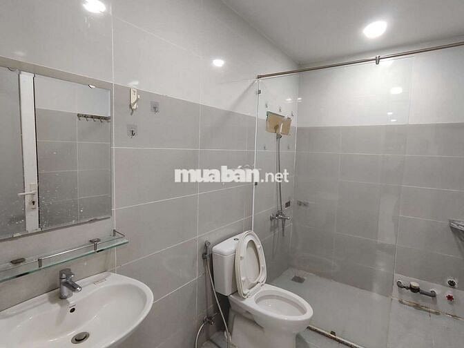 Căn Hộ Như Căn Chung Cư, View Bancol Trời Thoáng, 2Bedroom, Giáp Q.1
