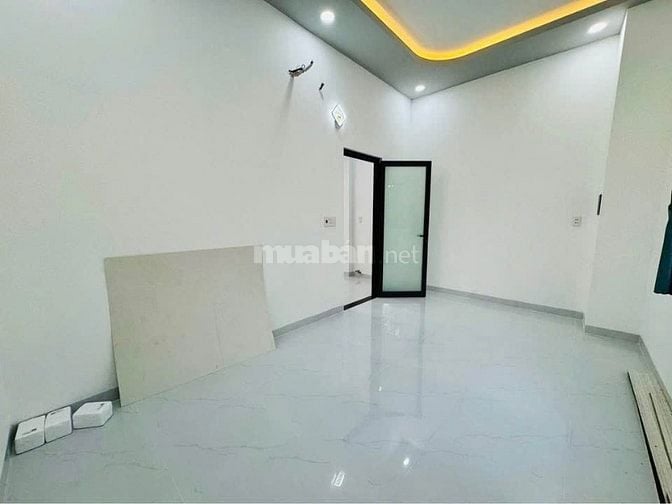 Nhà mới Ngay trung tâm Phước Tân, cách chợ, trường, KCN chỉ vài bướ