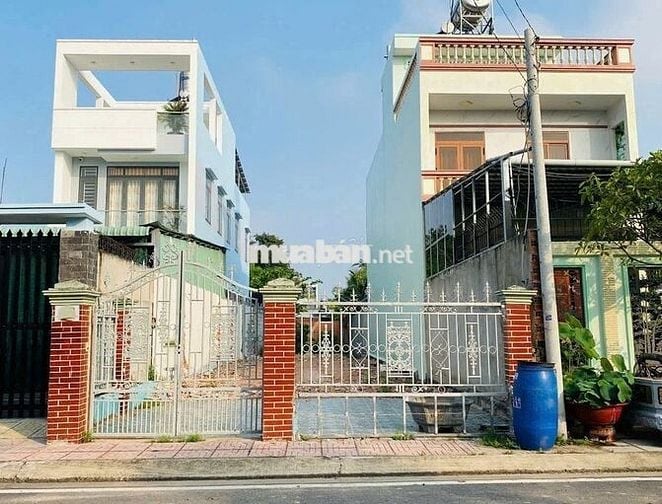 ÔM CỨNG CHỦ LÔ ĐẤT 296M2 GIÁ MỀM NGAY TRUNG TÂM THỊ TRẤN CỦ CHI, SHR