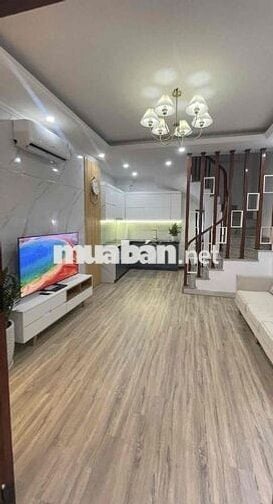 ĐỘC QUYỀN -Ô TÔ ĐỖ NGAY CỔNG- TẶNG FULL NỘI THẤT NHÀ Ở MỸ ĐÌNH