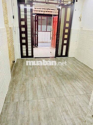 NHÀ MẶT TIỀN HẺM 1 TRỆT 2 LẦU 3 PHÒNG NGỦ .QUANG TRUNG GV