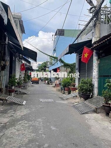 CHỈ 3.35 TỶ CÓ NGAY NHÀ 2TẦNG - 60m2 - KẾ BÊN KHU TÊN LỬA - HXH 5m