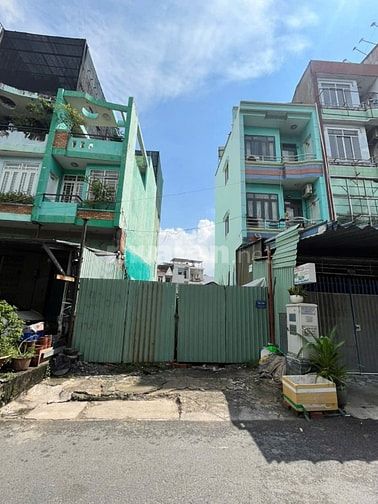 Bán lô đất 263m2 mặt tiền Trường Chinh, quận Tân Bình. LH: 0903652452.