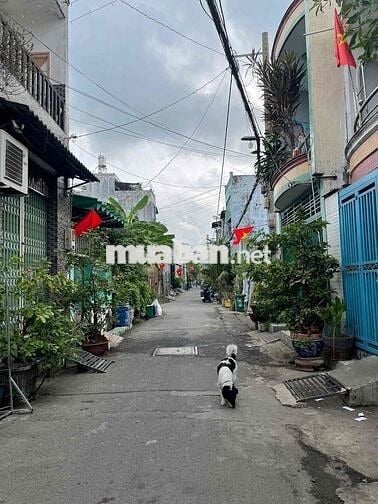 CHỈ 3.35 TỶ CÓ NGAY NHÀ 2TẦNG - 60m2 - KẾ BÊN KHU TÊN LỬA - HXH 5m