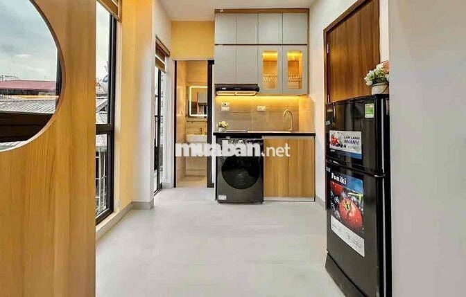 Bán căn hộ Phương Canh 45m2x7 Tầng, oto tránh, thang máy, lô góc