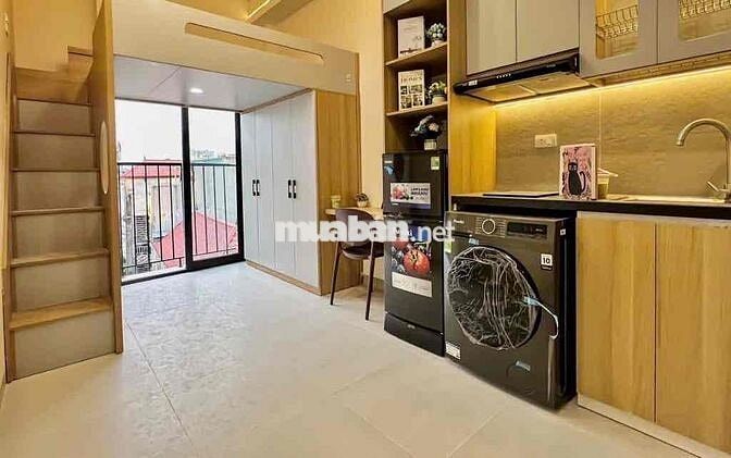 Bán căn hộ Phương Canh 45m2x7 Tầng, oto tránh, thang máy, lô góc