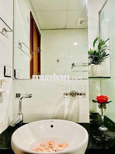 Chính chủ cho thuê căn hộ full nội thất trung tâm Hà Nội