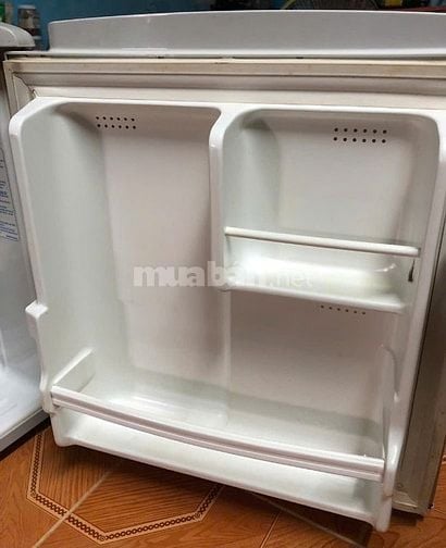 Thanh lý tủ lạnh Aqua 53L AQR-55AR 