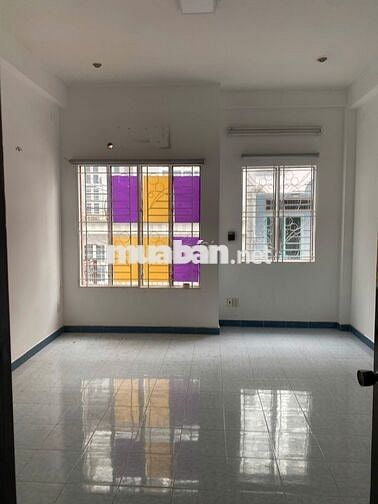 Nhà hẻm XH Nguyễn Công Hoan, 4 phòng rộng 4 x 18 nhà trệt, 2 lầu