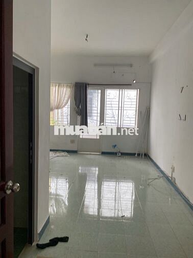 Nhà hẻm XH Nguyễn Công Hoan, 4 phòng rộng 4 x 18 nhà trệt, 2 lầu