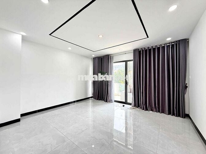 CHO THUÊ NHÀ KINH DOANH 4 PHÒNG NGỦ MẶT ĐƯỜNG CHÍNH KHU HÀ QUNAG 2