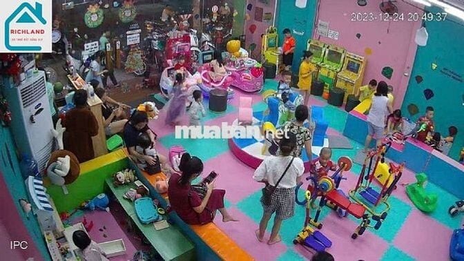 Cho thuê nhà mặt tiền : Phạm Văn Bạch, P.12, Q.Gò Vấp