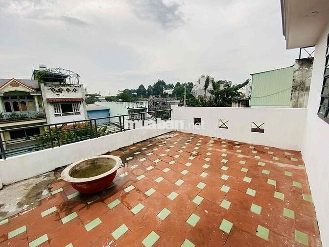 Thuê nhà mặt tiền kd Nguyễn Thị Sáu, 3 tầng 90m2, chỉ 10tr