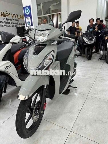 vision 2024 màu xi măng bánh lớn bstp ngay chủ