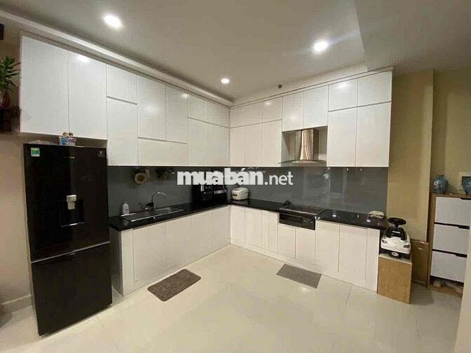 The Park Residence bán căn 2pn, 2wc 73m2 có ban công