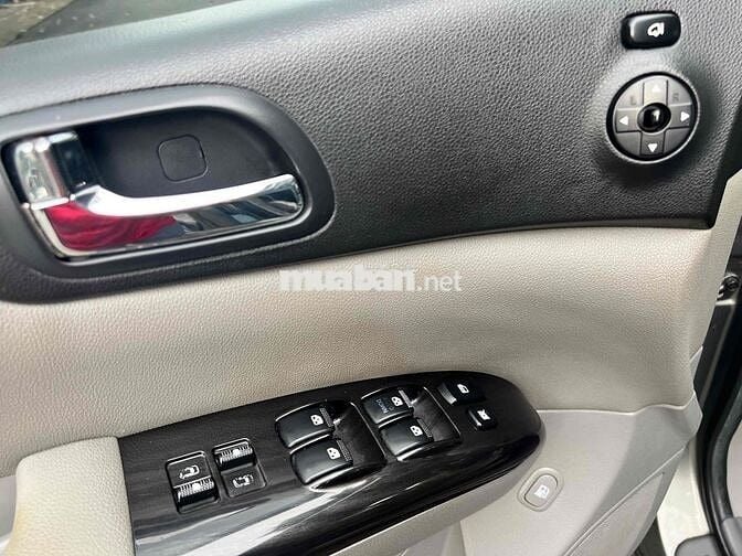 Kia Carnival 2011 -Nhập Hàn 8 Chỗ-Tự Động Đẳng Câp