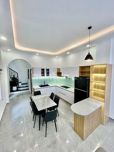 Cho thuê nhà đẹp full nội thất Gò Vấp 