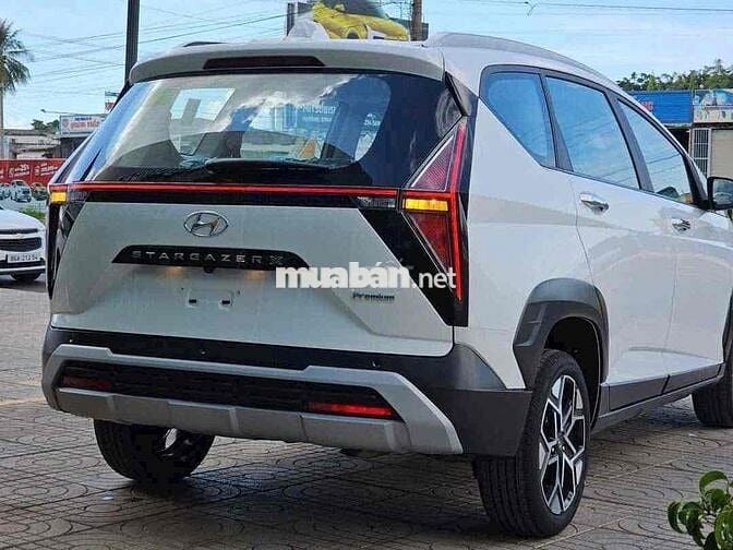 Hyundai Stargazer 2025 X 1.5 AT