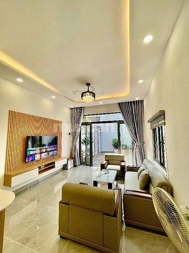 Cho thuê nhà đẹp full nội thất Gò Vấp 