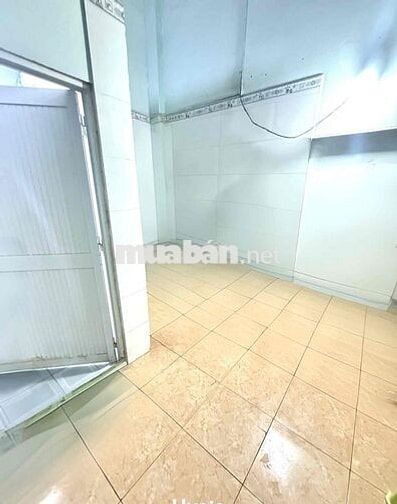 Bán nhà giá rẻ có: 3p nằm gần trường học Đông Chiêu - Dĩ An