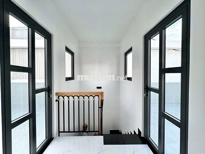 Nhà 54m2, 4 tầng 4PN, hẻm 5m xe hơi, Nguyễn Văn Nghi Gò Vấp dọn ở ngay