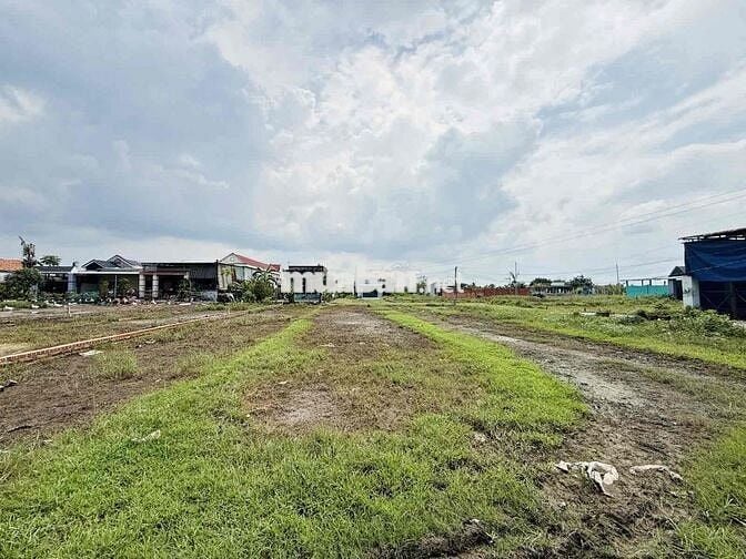 🔥 ĐẤT TRUNG TÂM ĐỨC HOÀ – DT: 159m2 ( 5 X 32 ) - FULL THỔ