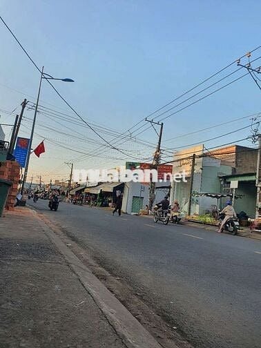 CHÍNH CHỦ BÁN MẶT TIỀN NHỰA 5x20 FULL THỔ CƯ