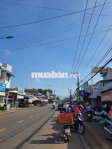 CHÍNH CHỦ BÁN MẶT TIỀN NHỰA 5x20 FULL THỔ CƯ