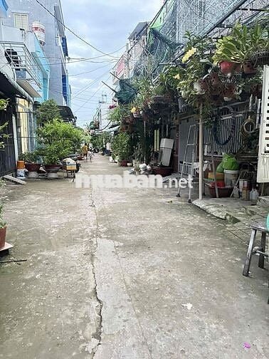 BÁN NHÀ 110m2 - 2 CĂN- HUỲNH TẤN PHÁT- NHÀ BÈ– HXH 4M- GIÁ HƠN 5 TỶ