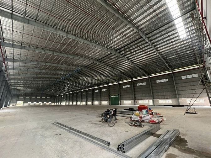 Bán kho xưởng 10.000m² KCN Tân Đô,Long An, PCCC tự động, bình 1.000kva