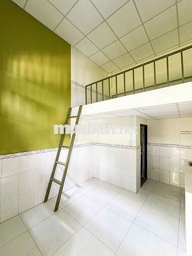DUPLEX GIÁ RẺ - PHÒNG RỘNG - GÁC CAO - NHÀ MỚI - AN NINH - THOÁNG MÁT