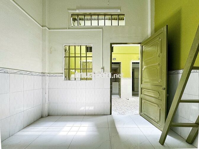 DUPLEX GIÁ RẺ - PHÒNG RỘNG - GÁC CAO - NHÀ MỚI - AN NINH - THOÁNG MÁT