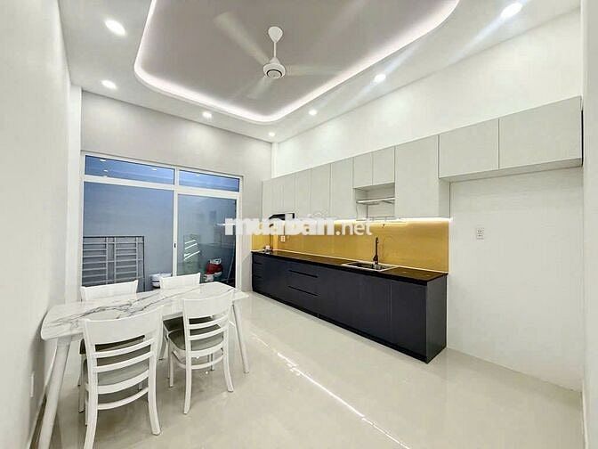 ĐẦU ĐƯỜNG TRẦN THỊ NGHỈ 60M DIỆN TÍCH VUÔNG ĐẸP, 3 TẦNG, GIÁ 7.7 TỶ.