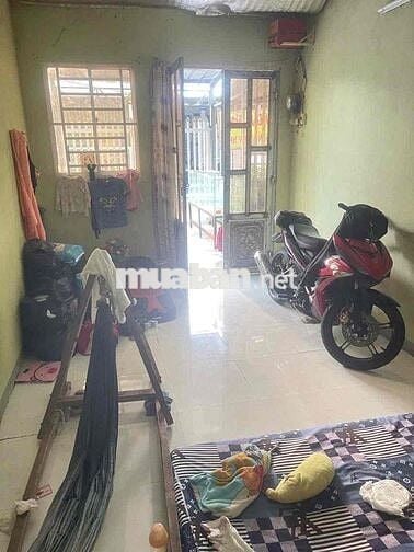 Nhà Cấp 4 Xây Kiên Cố 51m2 Sổ Hồng Riêng Đường Xe Tải Khu Dân Cư Đông