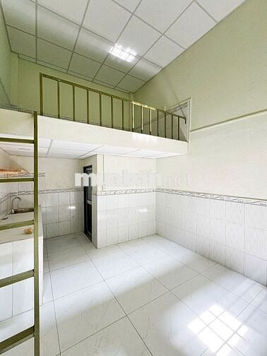 DUPLEX GIÁ RẺ - PHÒNG RỘNG - GÁC CAO - NHÀ MỚI - AN NINH - THOÁNG MÁT