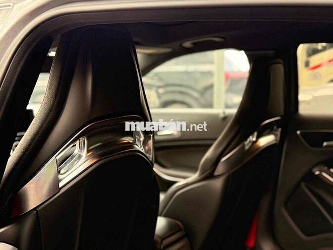 Mercedes Benz GLA Class 2015 AMG 45 4Matic - 87000