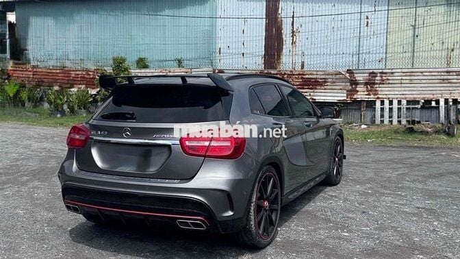 Mercedes Benz GLA Class 2015 AMG 45 4Matic - 87000