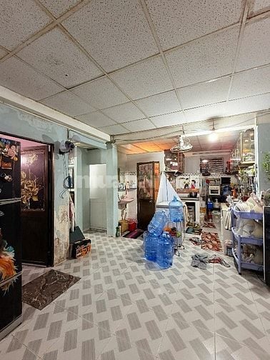 Bán nhà đường Thái Phiên, Q11, vừa ở vừa cho thuê