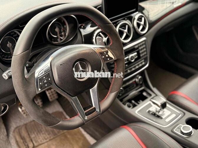 Mercedes Benz GLA Class 2015 AMG 45 4Matic - 87000