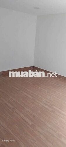 Cần bán nhà sát chợ Hóc Môn. Gần trường học Lý Thường Kiệt giá 850 tr