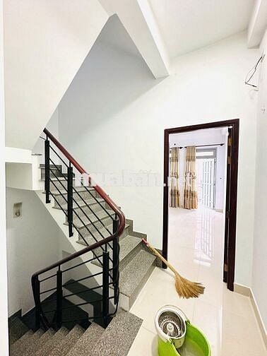 🆘CHO THUÊ NGUYÊN CĂN ĐƯỜNG SỐ 28🆘4X16M TRỆT LỬNG 3 LẦU - 6PN - 5WC
