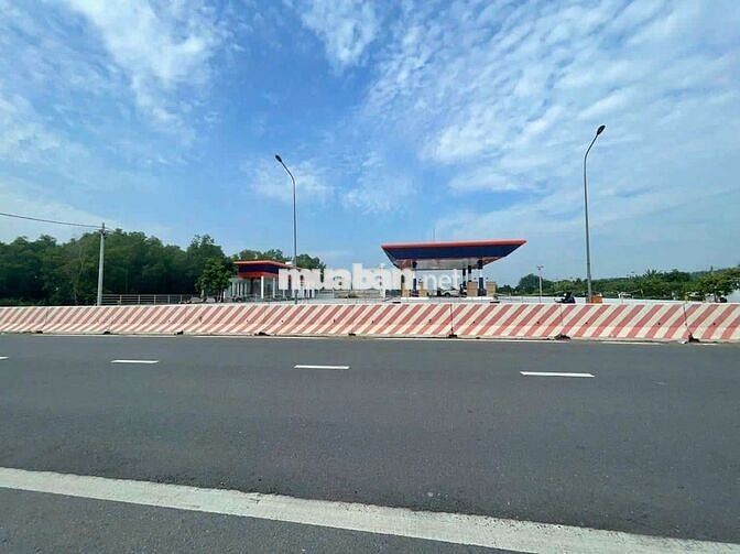 Chủ bán gấp đất mặt tiền đường Nguyễn Chí Thanh Phú An